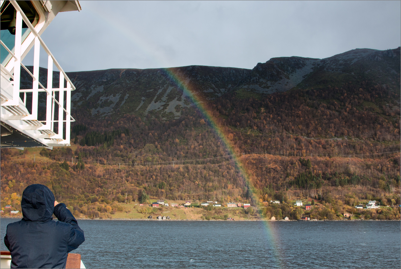 Mit Regenbogen