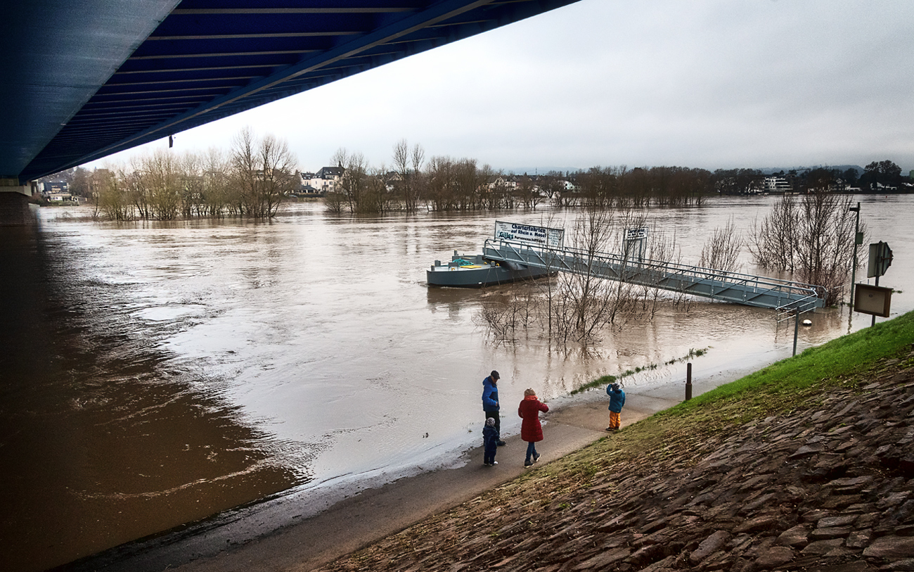 Mit Rheinblick 