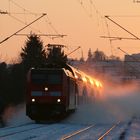 Mit Schneestaub in die Nacht