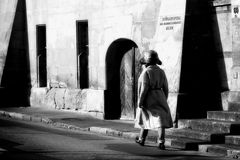 Mit schnellem Schritt