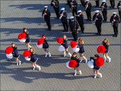 Mit traditioneller polnischer Volksmusik ...