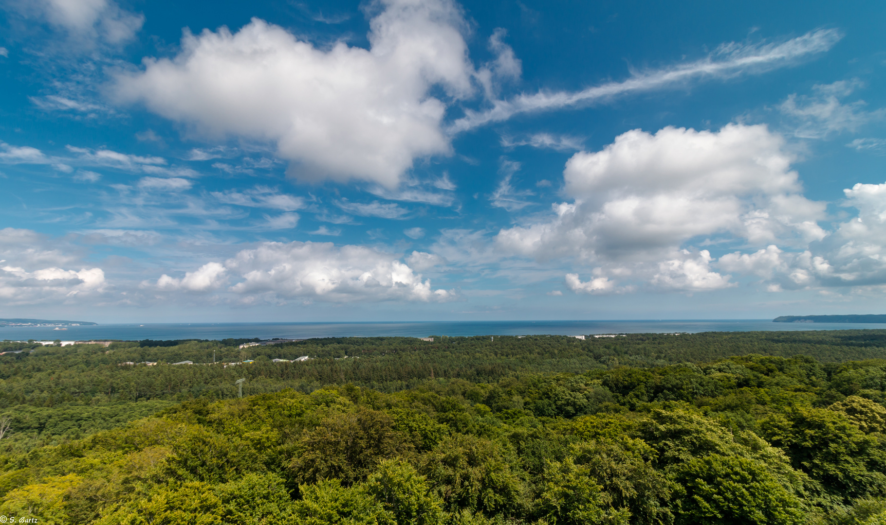 Mit Überblick & Wolkenspiel 