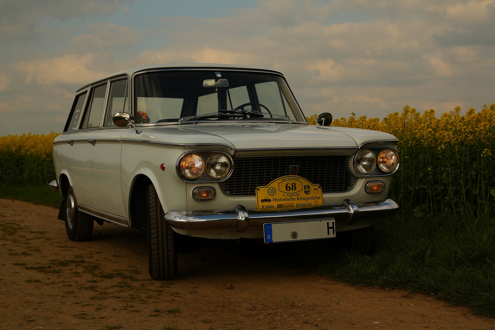 Mit unserem Fiat 1500 familiare auf abendlicher Tour