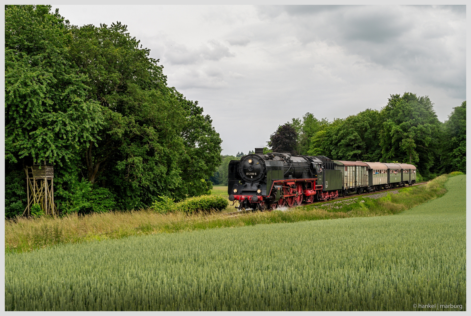 MIT VOLLDAMPF IN DEN TAUNUS und ein Abschied von 01 118