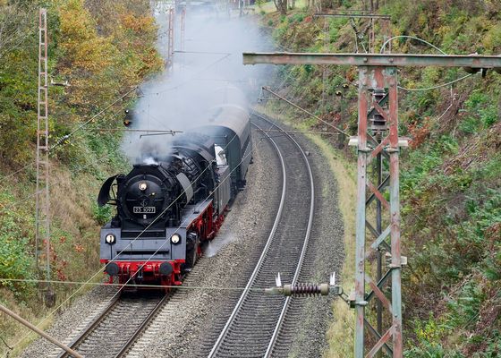 Mit Volldampf ins Jahr 2025