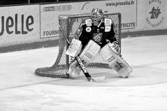 mitch o'keefe (amiens) versus black and white!