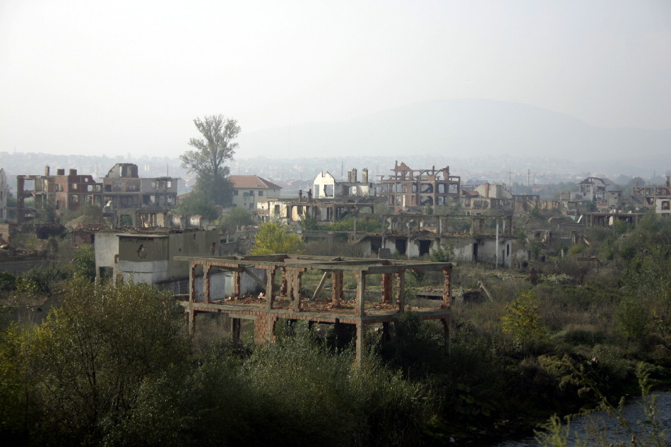 Mitrovica, Oktober 2005