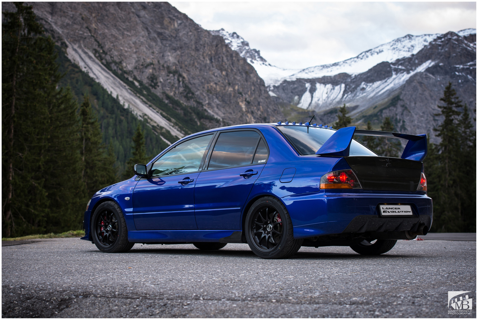 Mitsubishi Evo IX Mountain Wallpaper