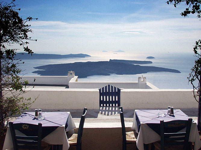 Mittagessen in Santorini