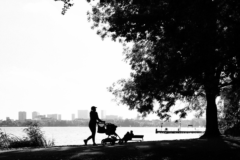 mittags an der Alster