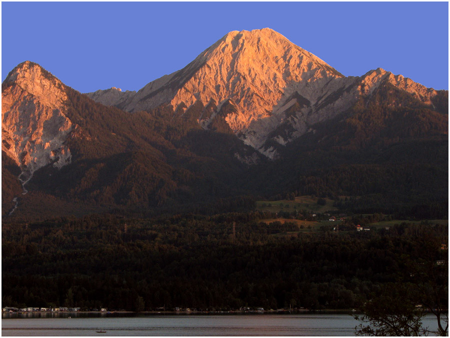 Mittagskogel im Abendlicht