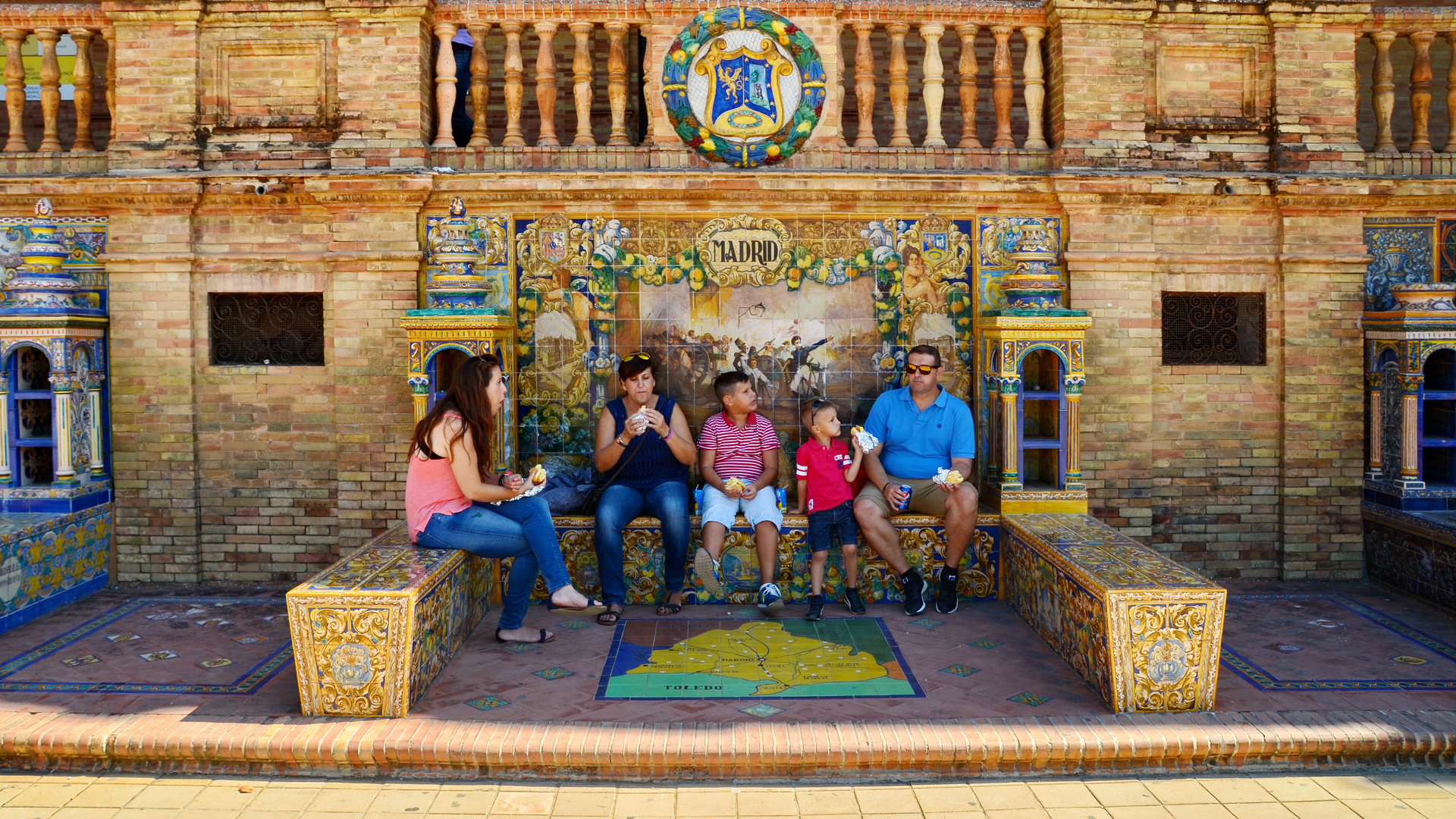 Mittagspause an der Plaza de España, Sevilla