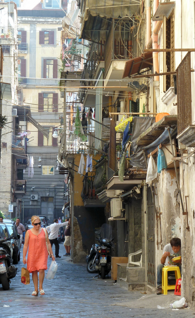 Mittagszeit in Napoli