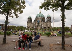 Mitte - Lustgarten - Berliner Dom - 02