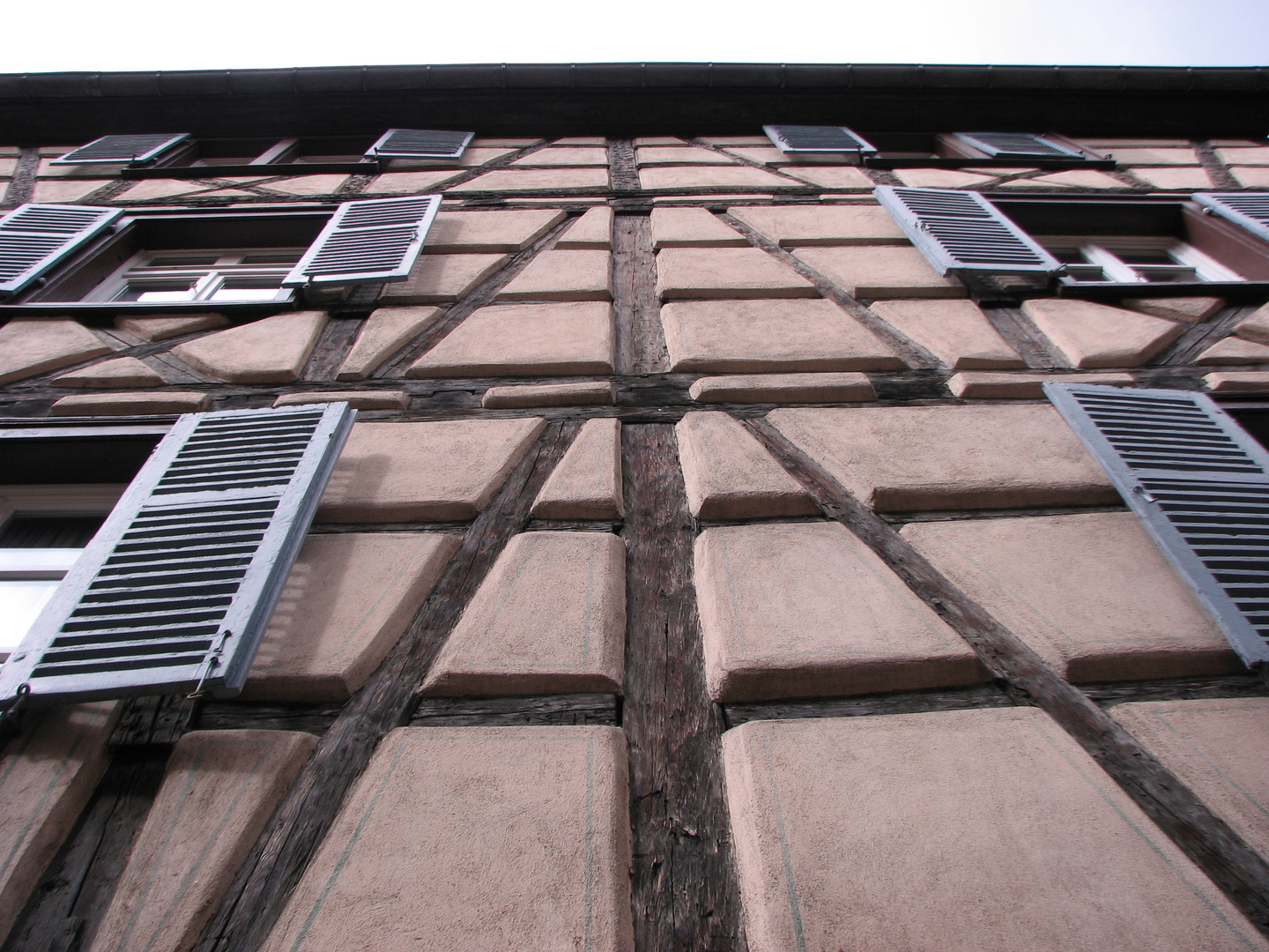Mittelalterliche Hausfassade in Fachwerkbauweise