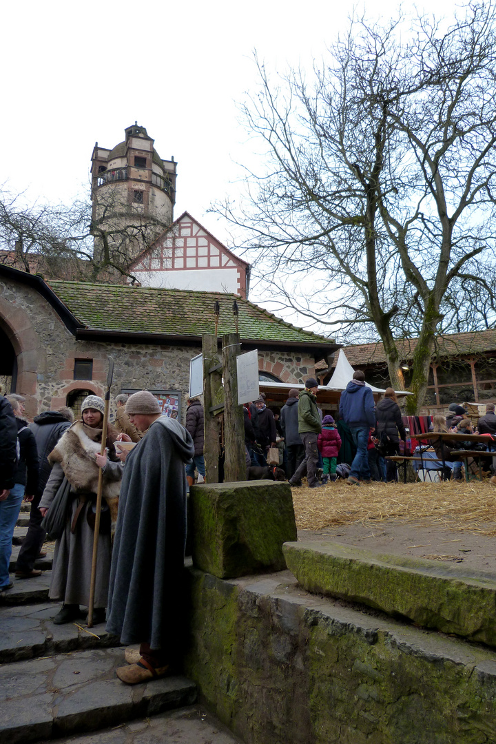 Mittelalterlichen Weihnachtsmarkt ...