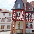 Mittelalterliches Fachwerkhaus in Alzey/Rheinhessen....