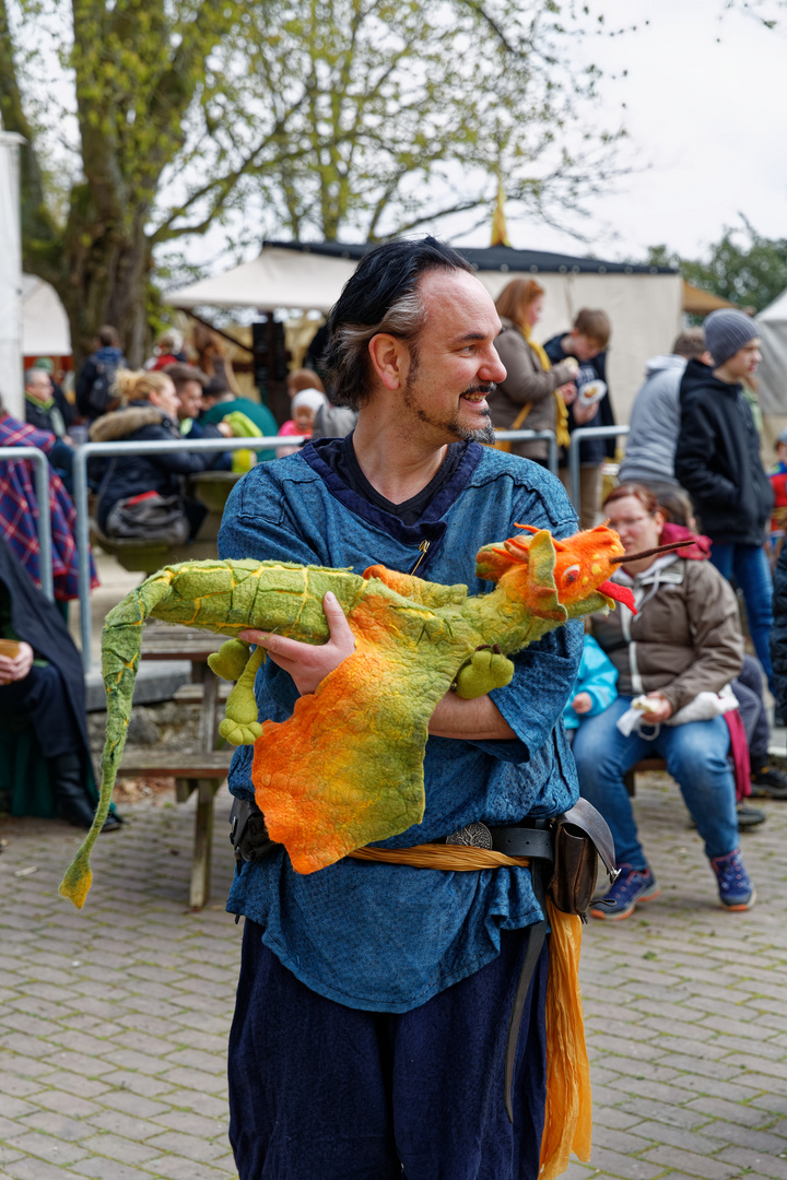 Mittelaltermarkt Giessen Schiffenberg