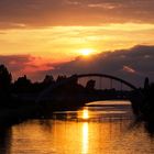 Mittellandkanal bei Sonnenuntergang