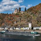 Mittelrheintal - Blick auf St. Goarshausen und Burg Katzenelnbogen