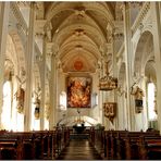 Mittelschiff der Sankt Andreaskirche