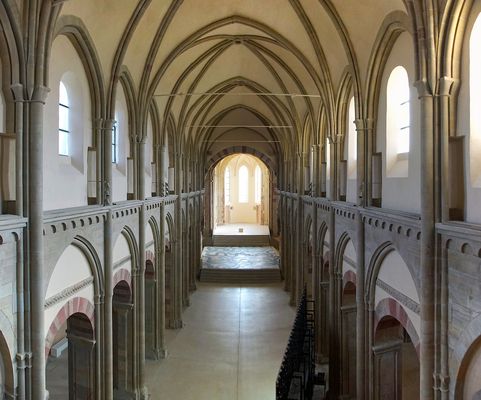 Mittelschiff, Vierung und Chor