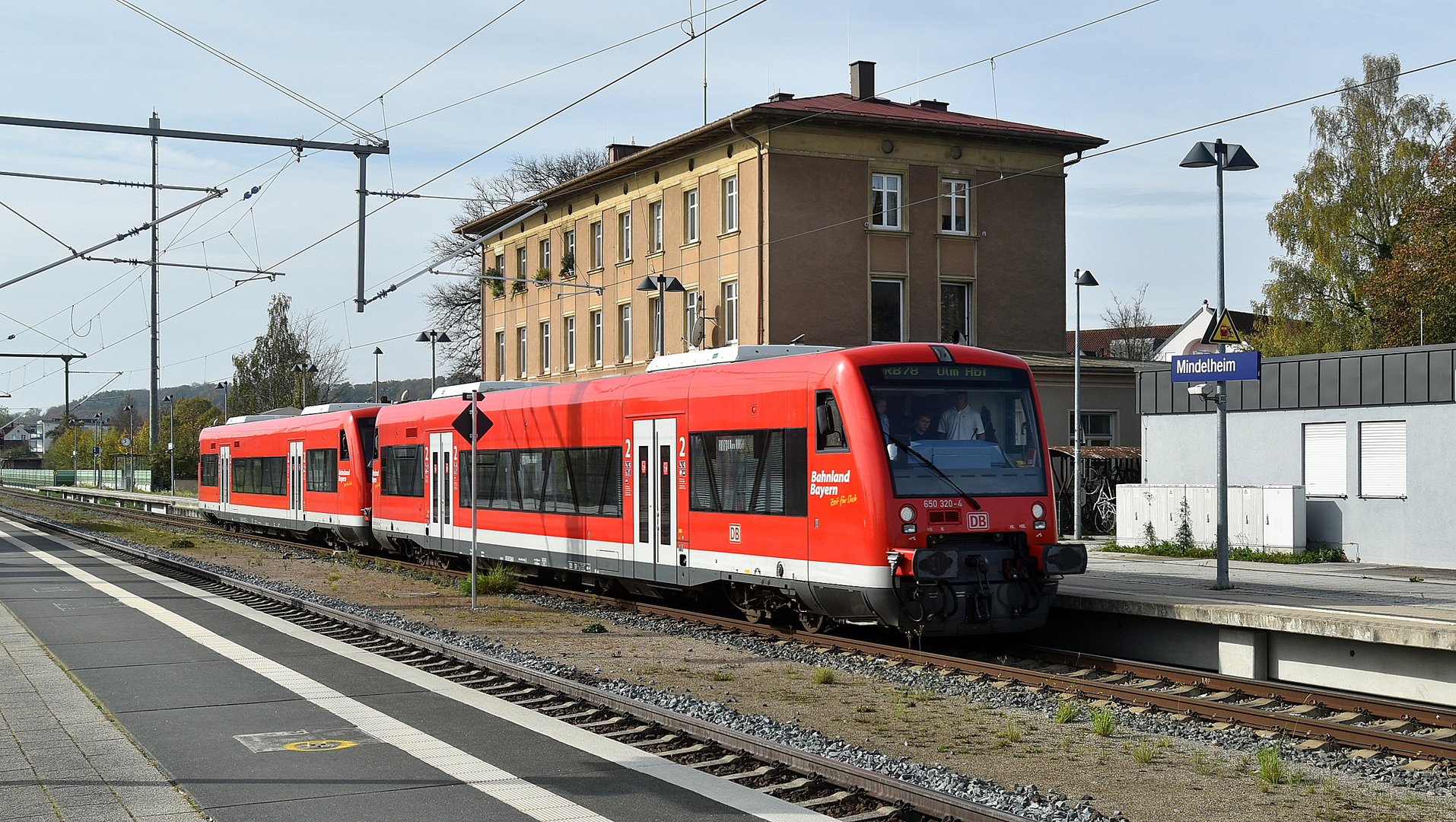 Mittelschwabenbahn im Bf Mindelheim 20.10.2022