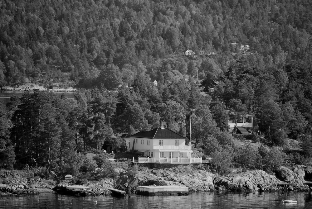 Mitten im Fjord