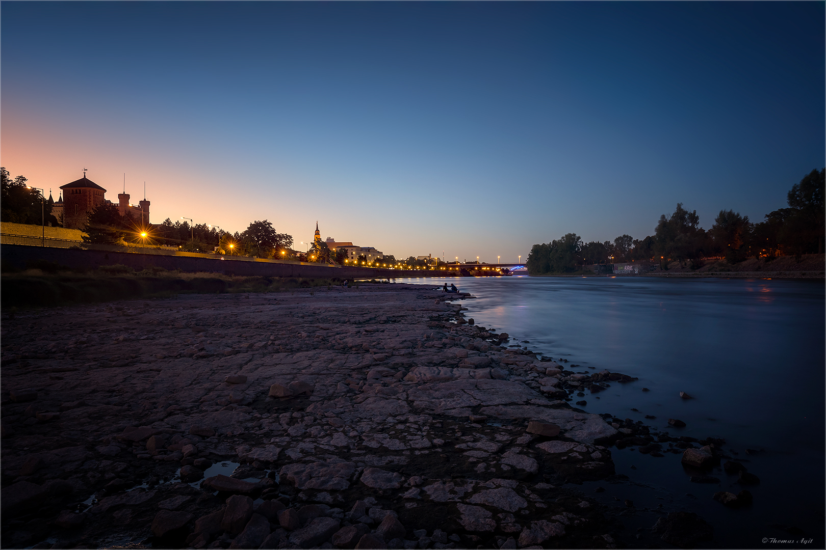 Mitten in der Elbe...