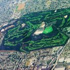 mitten in der Wüste ein Golf Platz bei Los Angeles