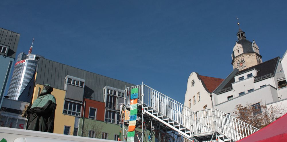 Mitten in Jena- die Treppe der Empörung