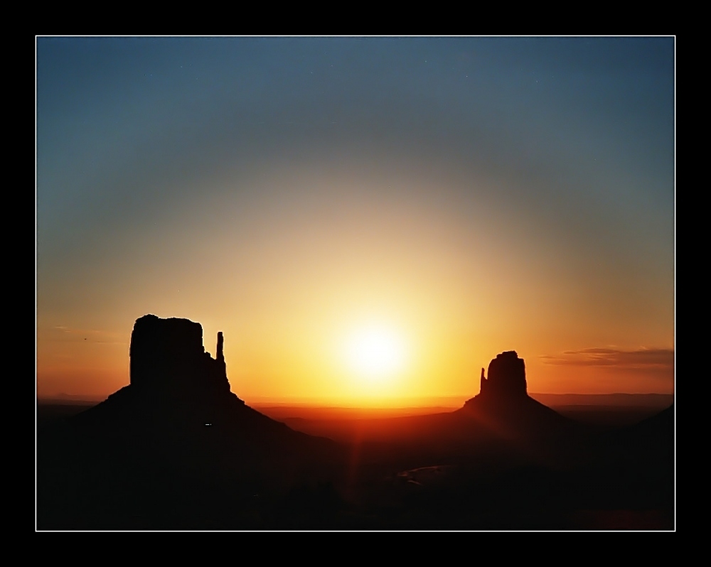 Mitten View Buttes-RELOAD