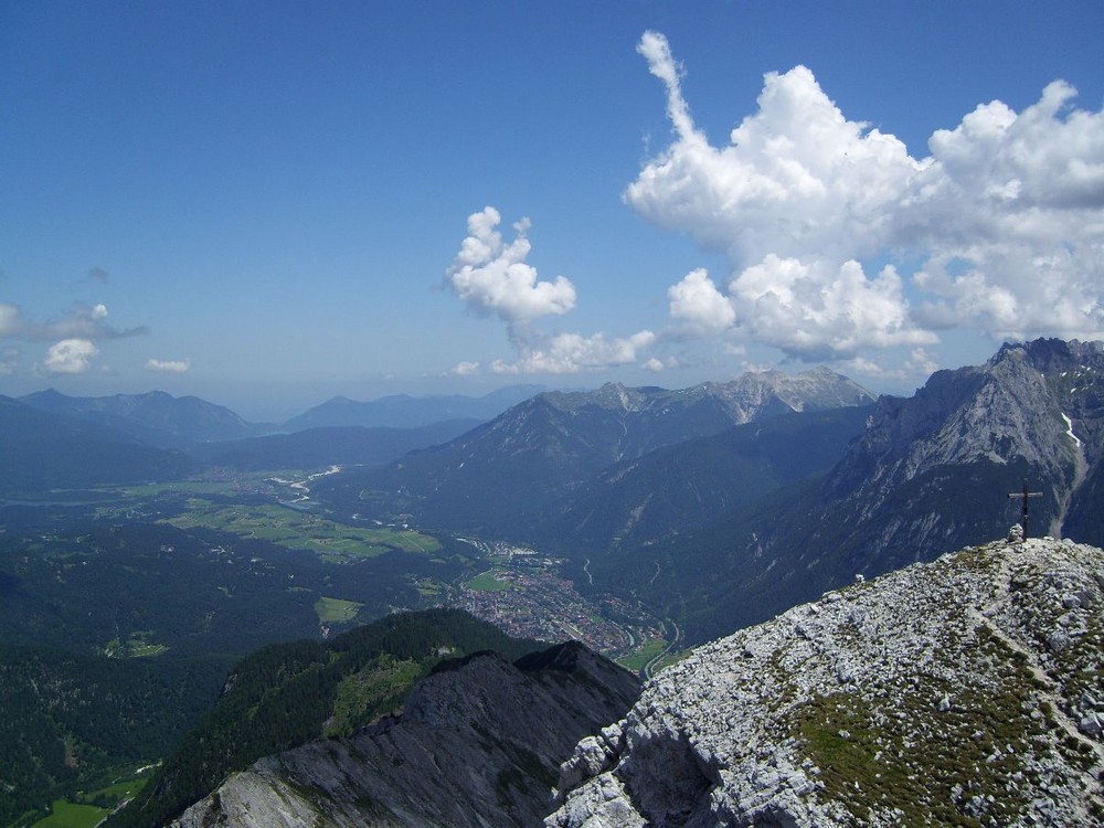 Mittenwald von der gr. Arnspitze