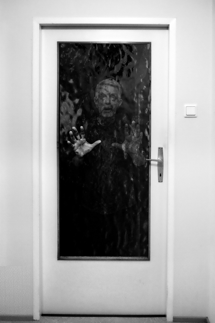 Mitternacht. Foto & Bild portrait, selbstportraits, black Bilder auf