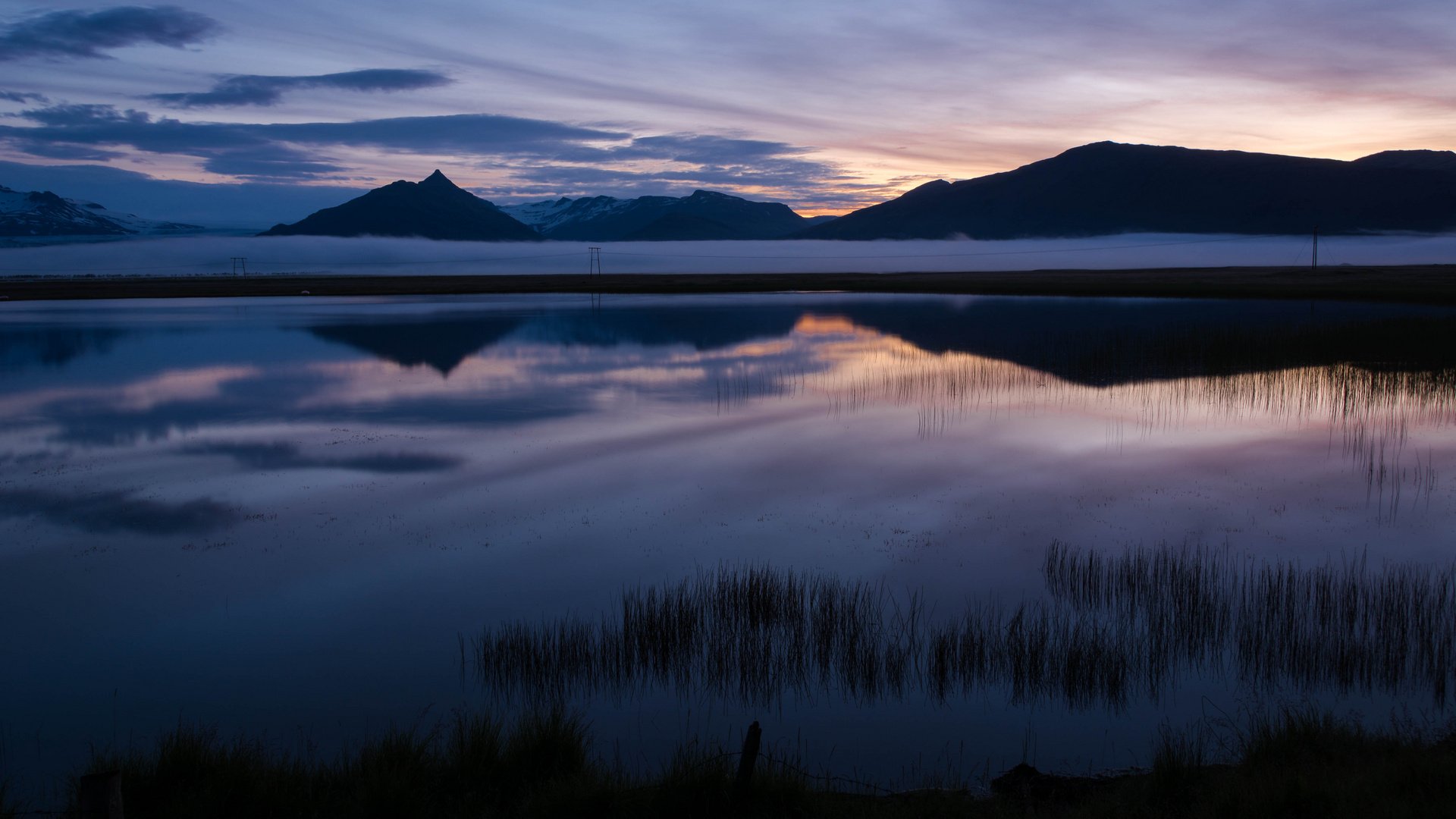 Mitternacht am See