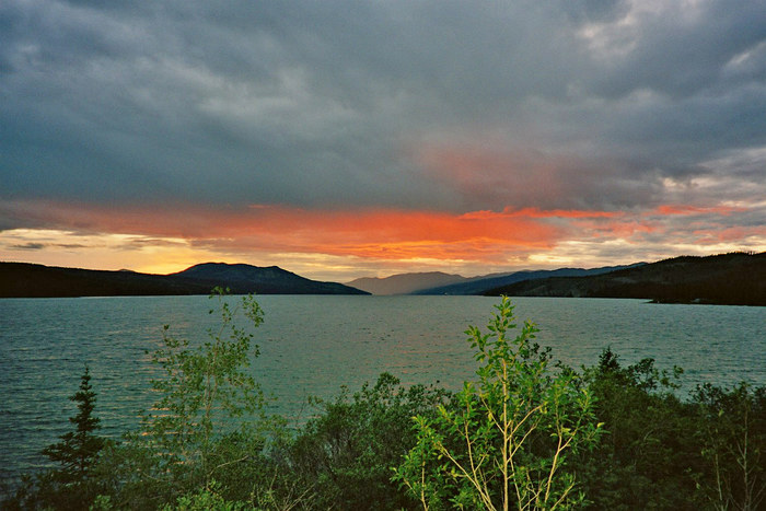 Mitternacht am Yukon