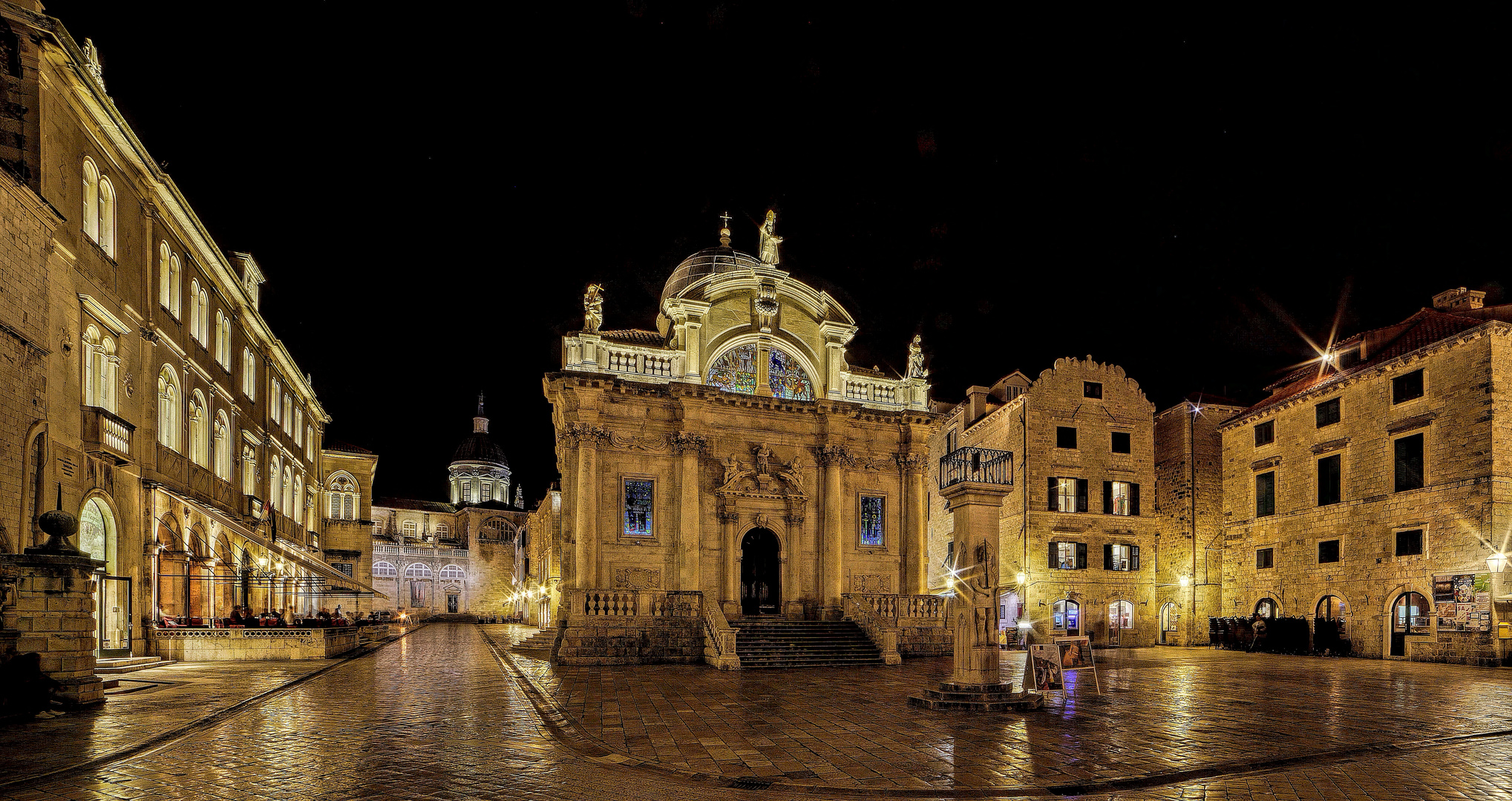 Mitternacht in der Altstadt von Dubrovnik - die Kathedrale .....