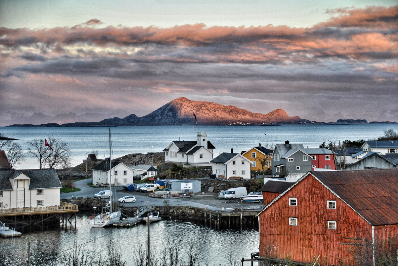 Mitternacht in Svolvaer