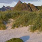 Mitternachtssonne am Strand von Leknes