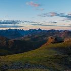 Mitternachtssonne auf dem Svarttinden, 735 m