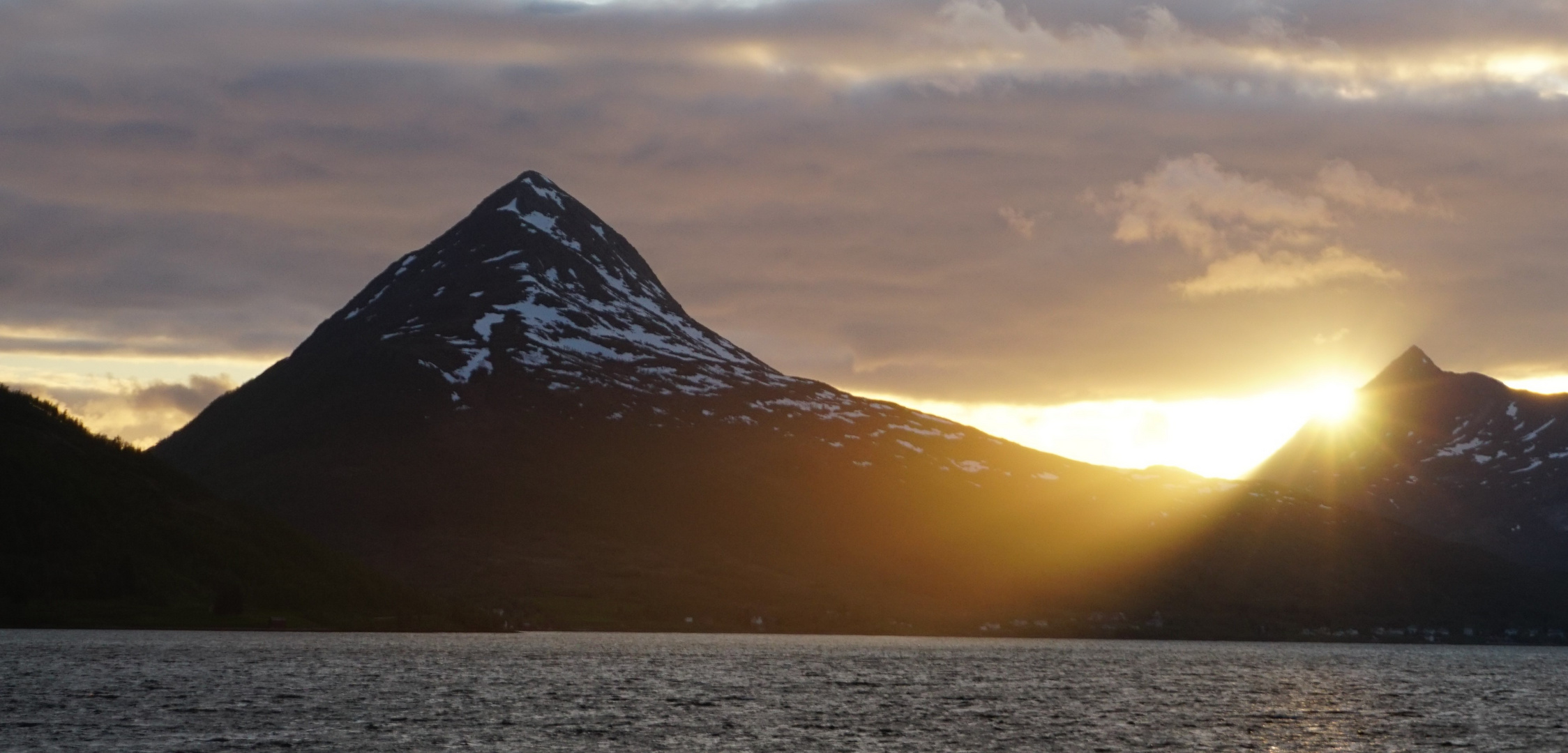 Mitternachtssonne Fjordbotn Campingplatz