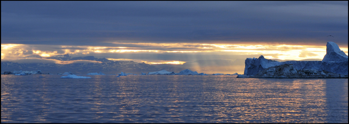 Mitternachtssonne: Ilulissat Icefjord,Gönland