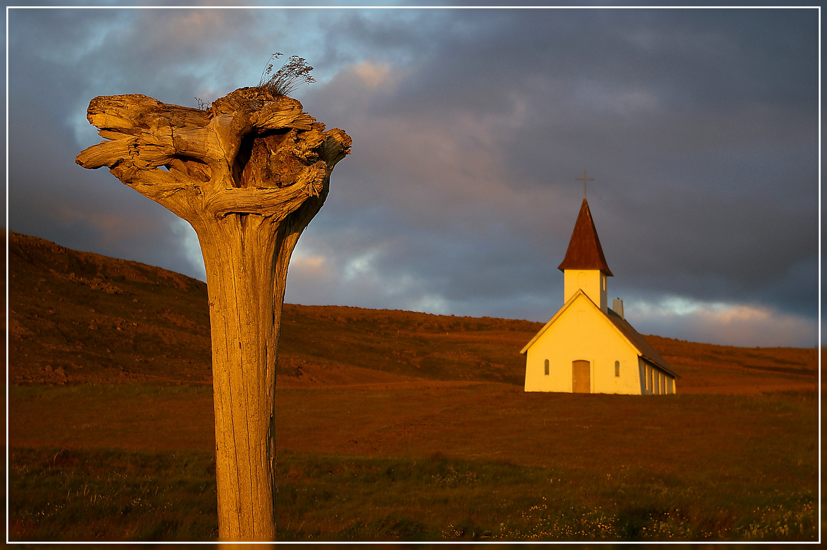 Mitternachtssonne in Breiðavík