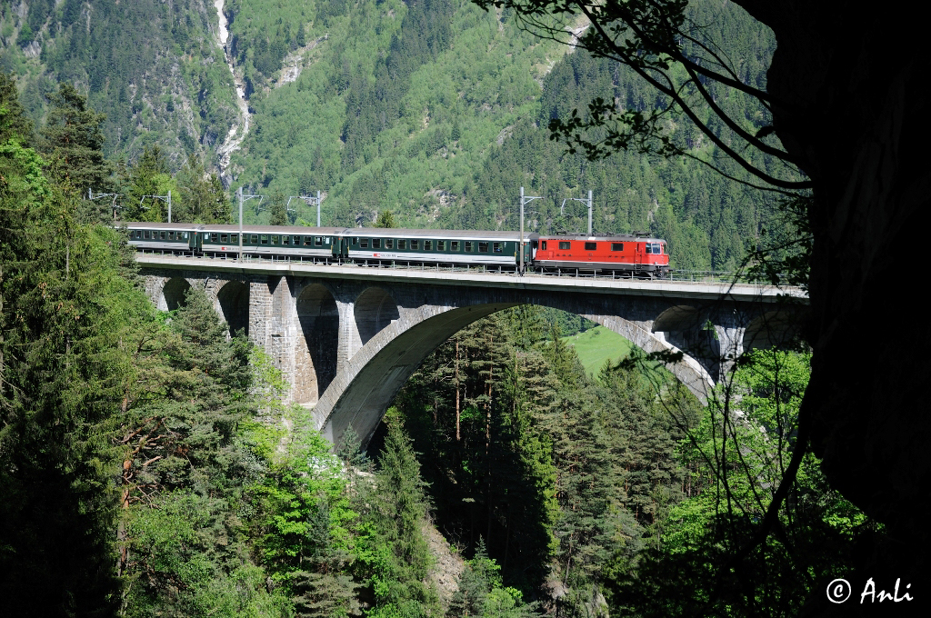 Mittlere Maienreussbrücke