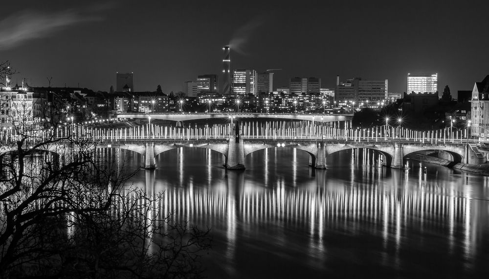 Mittlere Rheinbrücke (Basel)