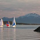 Mittsommernachtssegeln im Romsdalfjord