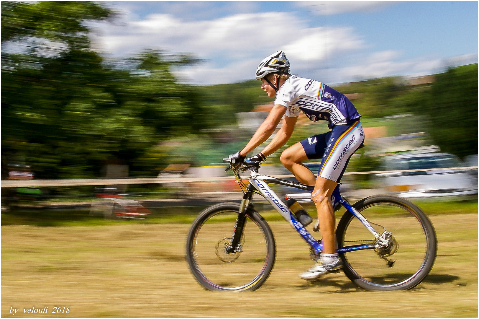 Mitzieher beim MTB_Rennen in Titterten