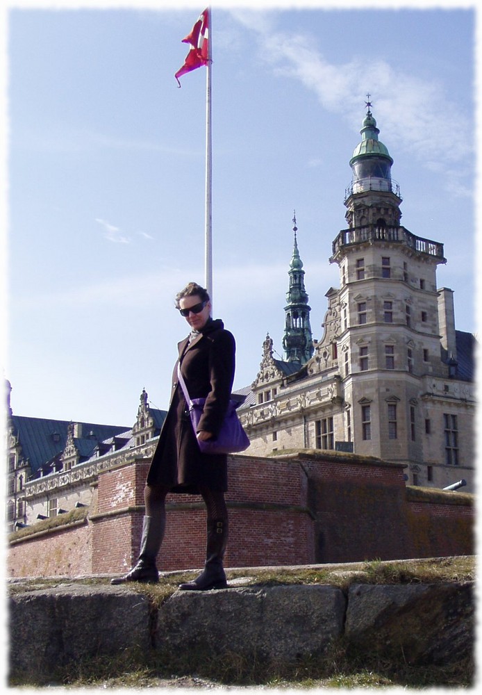 Mlle Bonaparte stood before Helsingoer, March 2009