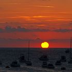 …même les bateaux regardent… ! -- …sogar die Boote bewundern… !