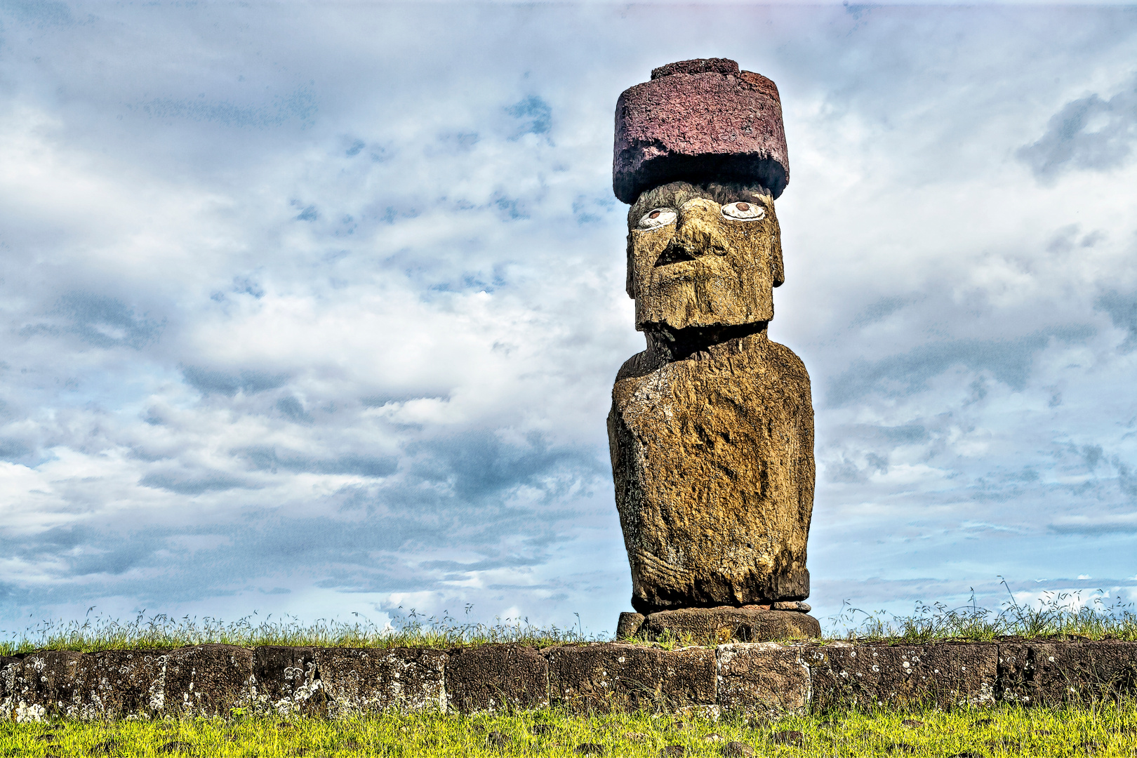 Moai mit Hut